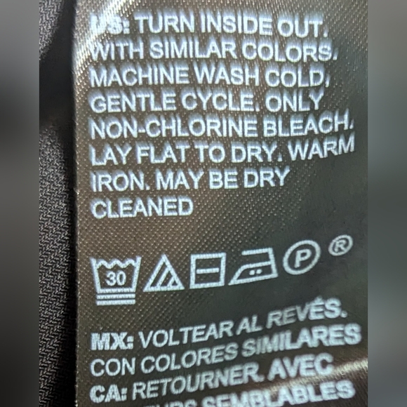 EUC Romantic Sequin Flower Tee from White House Black Market Size M - Picture 8 of 10